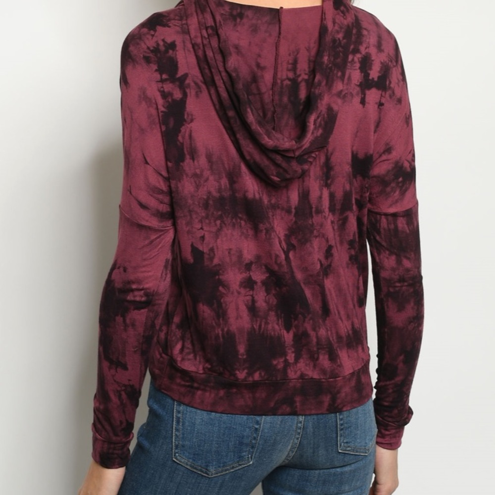 Last L • Burgundy Tie Dye Top Hoodie - Picture 2 of 6